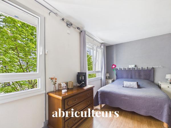 Appartement 4 pièces 76 m² avec loggia, parking et cave — Argenteuil