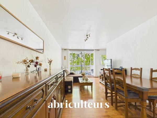 Appartement 4 pièces 76 m² avec loggia, parking et cave — Argenteuil