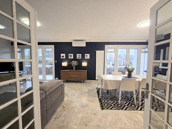 Belle Maison Présentée avec Appartement d’Amis, Piscine et Jardin Clos
