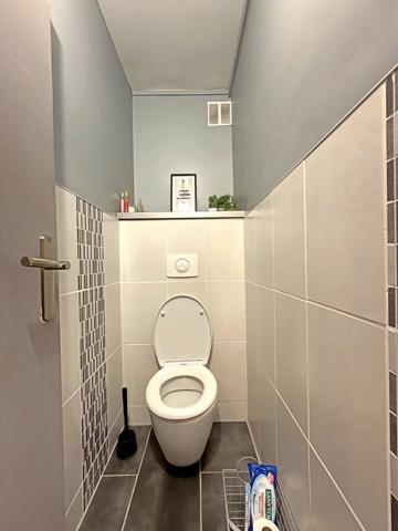 À vendre : Appartement 5 pièces à REIMS - 3 balcons - cave