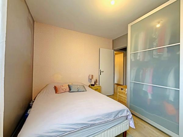 À vendre : Appartement 5 pièces à REIMS - 3 balcons - cave