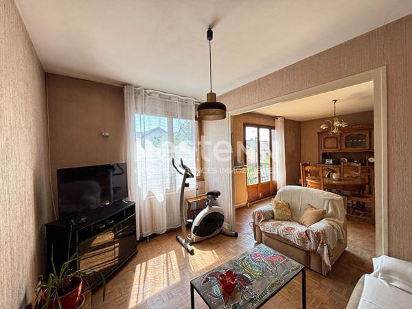 Nestenn Igny - Maison familiale 84m²- 3 chambres - jardin -  secteur de Gommonvilliers - proche commerces Place de la Ferme, des écoles Jules Ferry, Joliot Curie et collège Emile Zola - 3 mins à pied ligne V - Axes routiers A6/N118 - Plateau de Saclay /Vé
