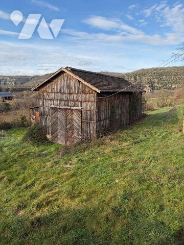 A VENDRE à CAJARC (46160 - Lot) - Dans un hameau du village, au calme, à cinq minutes des comme...