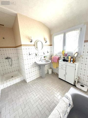 Maison à vendre à Caudan dans le Morbihan (56850), ref : 56029-1337