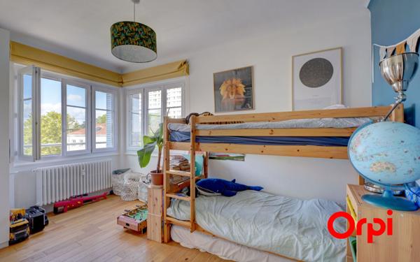 Appartement à vendre    4 pièces • 97,43 m2 Lyon 2