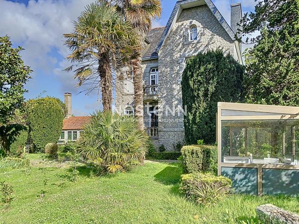 Maison de caractère exceptionnel en plein bourg de Moelan Sur Mer
