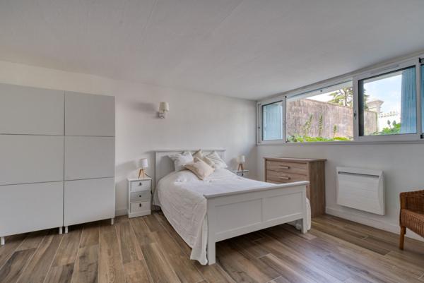 MAISON RÉNOVÉE AU CALME ABSOLU, TOUT À PIED