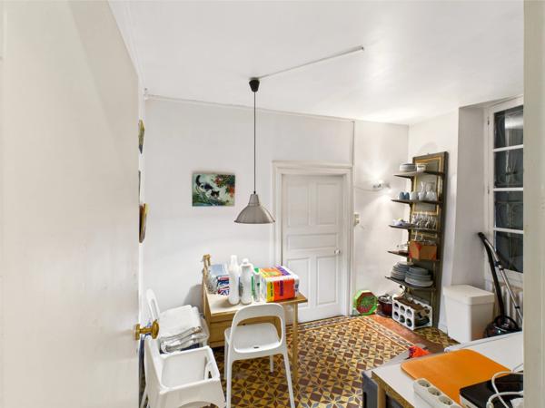 Élégant ancien presbytère avec annexe pour invités, piscine à débordement et vues panoramiques
