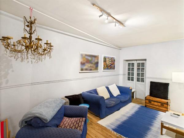 Élégant ancien presbytère avec annexe pour invités, piscine à débordement et vues panoramiques