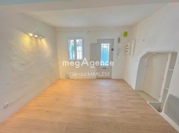 Appartement à FREJUS, 83600 - 1 pièce 27m²