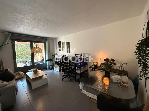 Appartement 2 pièces avec terrasse et place de parking