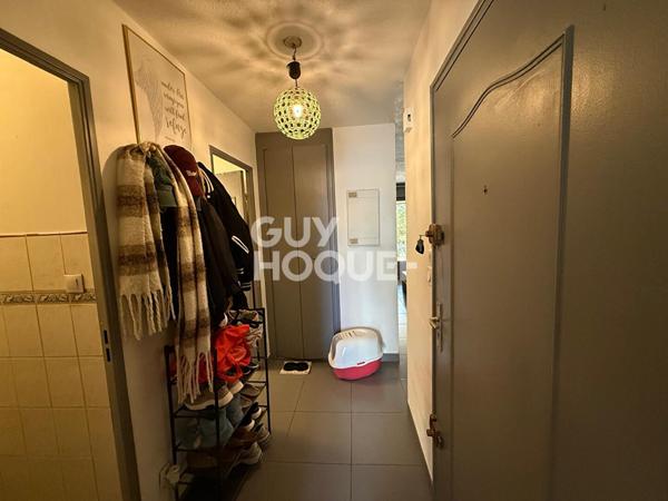 Appartement 2 pièces avec terrasse et place de parking