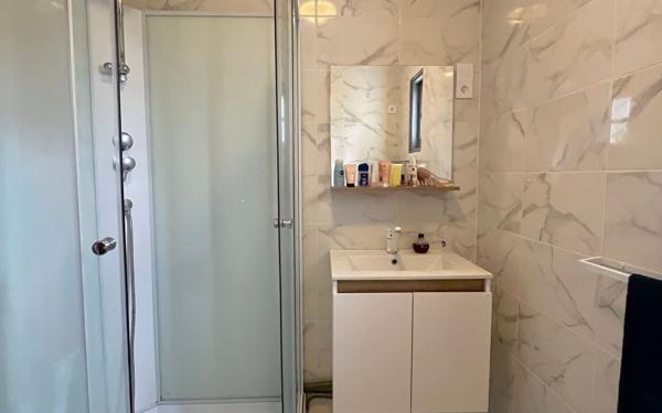 Maison à vendre    4 pièces • 78,42 m2 Carhaix-Plouguer