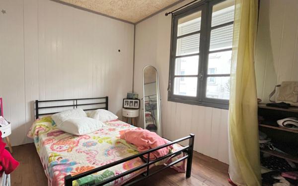 Maison à vendre    4 pièces • 78,42 m2 Carhaix-Plouguer