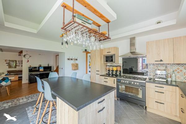 Maison à vendre |  Paillet |  6 pièces | 213 m²