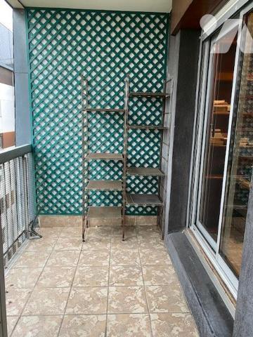 COURBEVOIE DERNIER ETAGE 2P BALCON CAVE PARKING