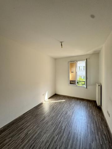 Appartement Romainville 3 pièces 62 M² avec Balcon