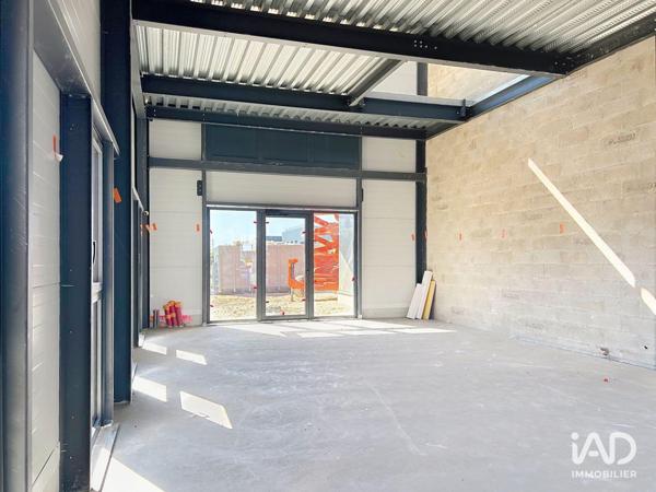 Location bureaux 110 m² Saint-Pierre-du-Perray