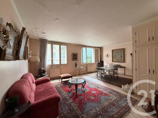 Appartement F3 à vendre  3 pièces - 52,28 m 2   PARIS  - 75016
