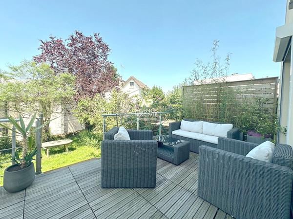 CHAVILLE - Ursine - Belle maison moderne et familiale de 8 pièces €1 240 000 ** - Référence 691-C