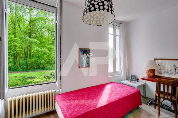 CHAVILLE - Ursine - Belle maison moderne et familiale de 8 pièces €1 240 000 ** - Référence 691-C