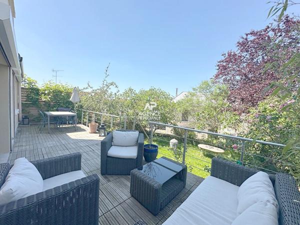 CHAVILLE - Ursine - Belle maison moderne et familiale de 8 pièces €1 240 000 ** - Référence 691-C