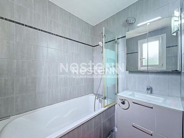 Maison 5 pieces familiale renovee proche ecoles et transports