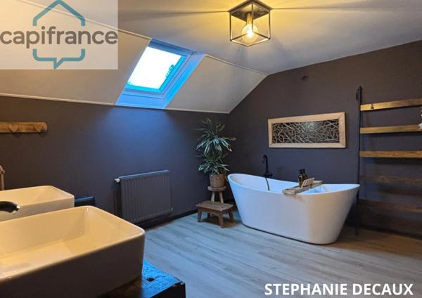 ✨ Pavillon d’exception 240 m² – Piscine – 6 chambres – Environnement privilégié ✨