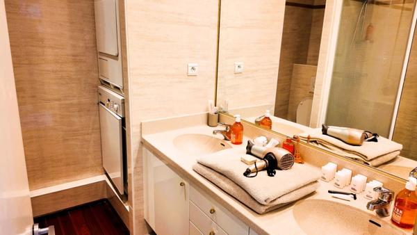 Résidence Le France – 140 m² triple exposition – Opportunité rare dans résidence emblématique