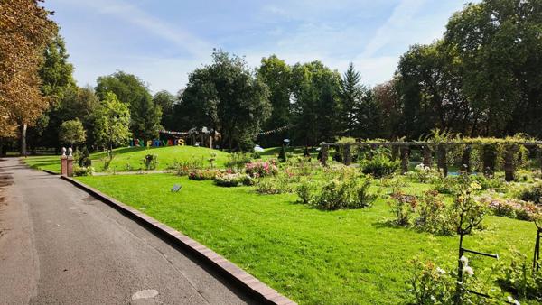 Résidence Le France – 140 m² triple exposition – Opportunité rare dans résidence emblématique