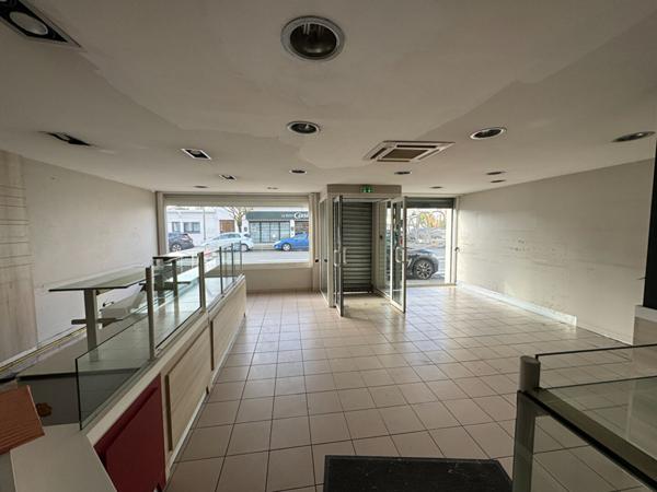 Immeuble 391.77 m² 1 etage(s)