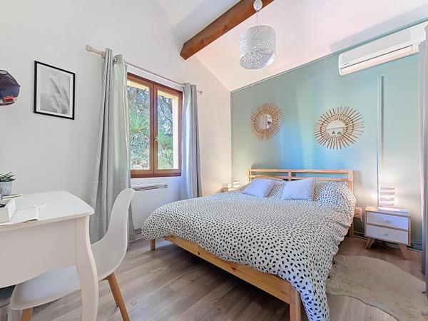 Propriété de charme avec piscine, vues panoramiques & intimité totale – Bédarieux (34600)