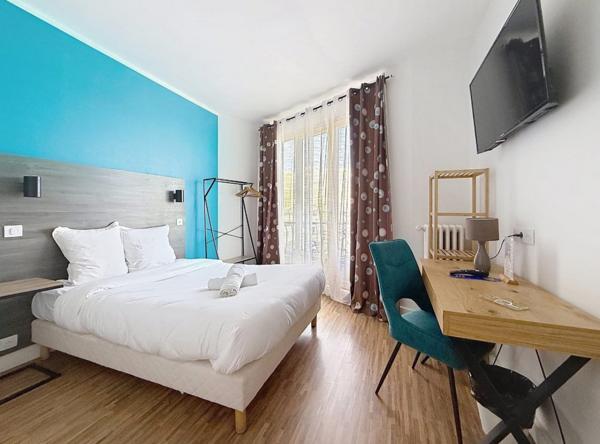 BOUTIQUE   400 M2   DUNKERQUE  .