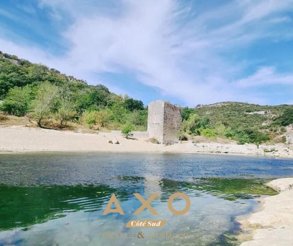 SAINTE - ANASTASIE - MAISON D'ARCHITECTE - T6 -  171 M2 - PISCINE  - JARDIN 2 616 M2 - GARAGE - POSSIBILITE CONSTRUCTION MAISON - 690 000