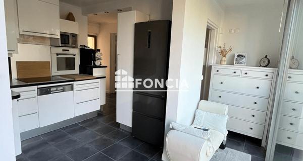 Location Appartement 4 pièces 69.74 m² - Eaubonne 95600