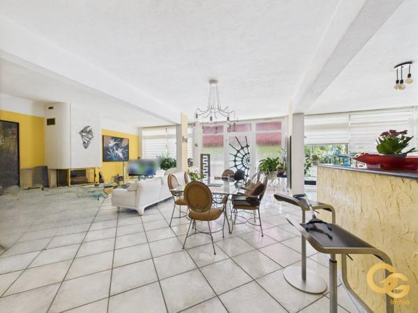 Maison à LE TRAYAS (83700)