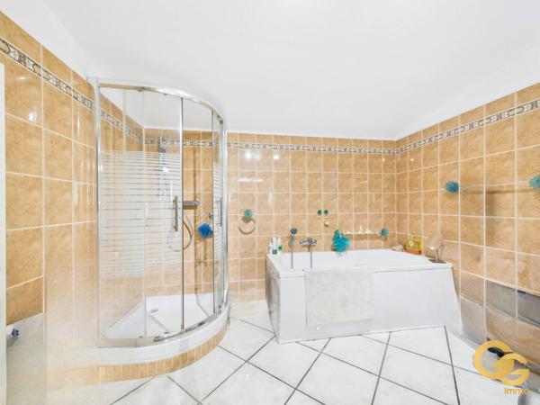 Maison à LE TRAYAS (83700)