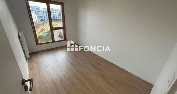 À vendre Appartement 5 pièces 104.33 m² - Saint-cyr-l'école 78210