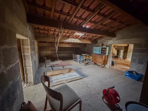 Esparron (83560) Maison - 110 m² - 4 pièces