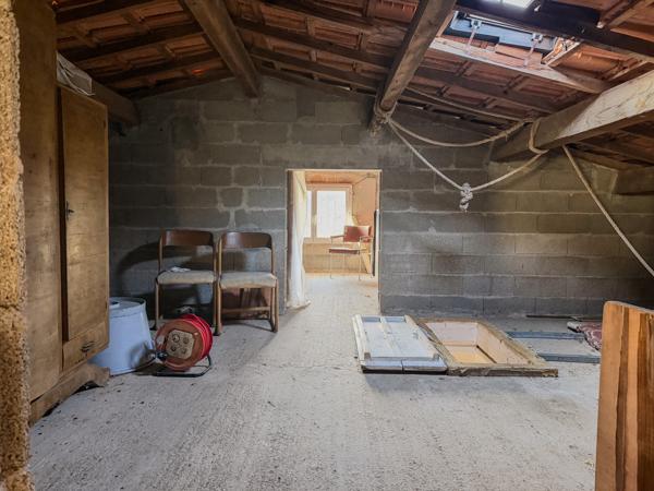 Esparron (83560) Maison - 110 m² - 4 pièces