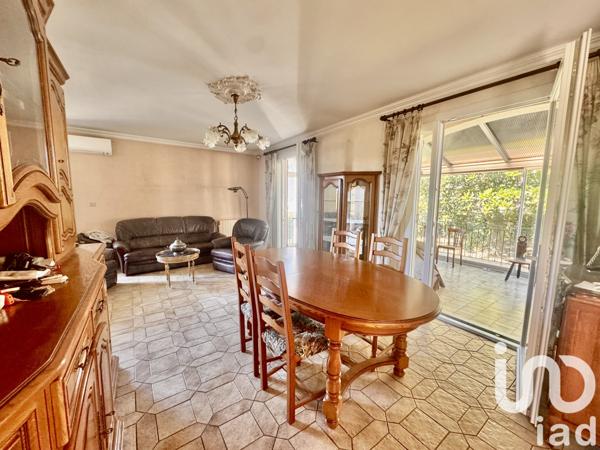 Location maison 5 pièces 152 m² Marguerittes