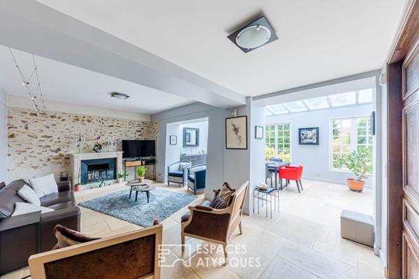 Propriété entièrement réhabilitée de 1780 à Andilly avec vue panoramique sur Paris