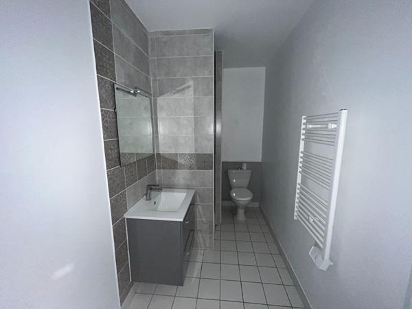 STUDIO ST AVERTIN PROCHE HOPITAL TROUSSEAU