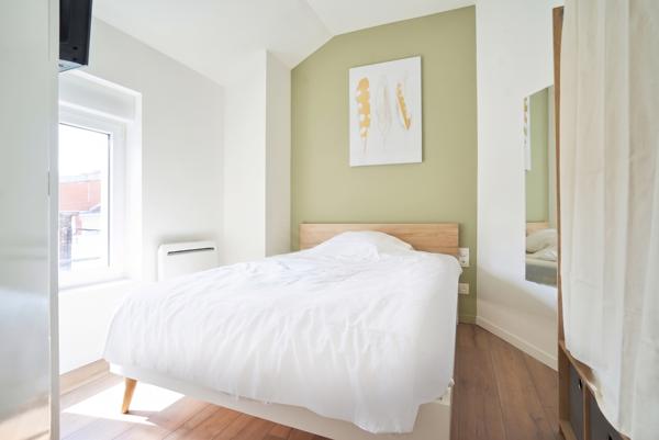 AVNZ-LL152 - Chambre n°3 meublée en colocation + sdd