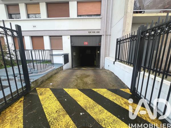 Parking à vendre 13 m² Paris 15