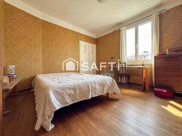 Maison T5, deux accès, jardin, vue Canigou, garage