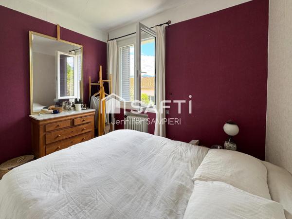 Maison T5, deux accès, jardin, vue Canigou, garage