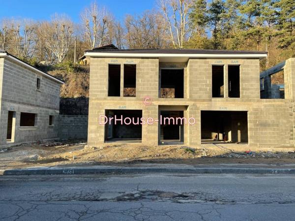 Maison à vendre 18 pièces de 200 m²