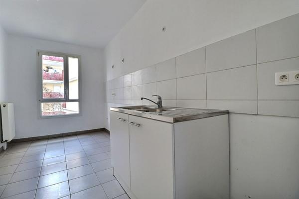 Appartement Aubervilliers 3 pièce(s)