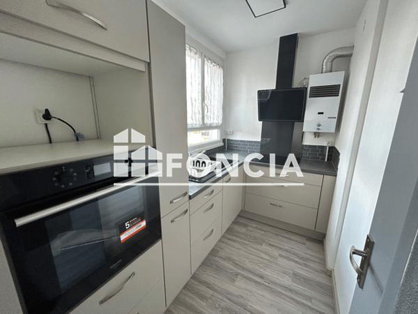 Location Appartement 2 pièces 46.06 m² - 10 SQUARE DES ROCHELETS Nantes 44100
